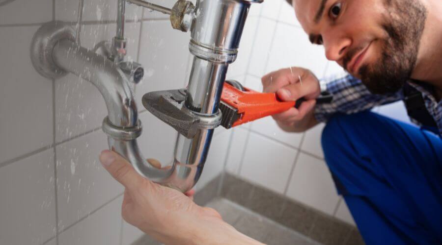 Local water heater installation in Hollister, FL